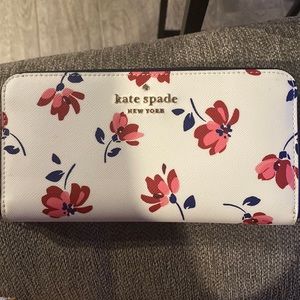 Kate Spade large floral wallet